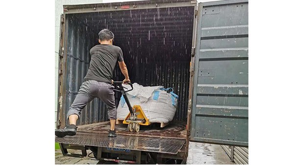 秋雨綿綿東莞蜜桃AV无码免费一区二区回收廠家回收蜜桃AV无码免费一区二区現場
